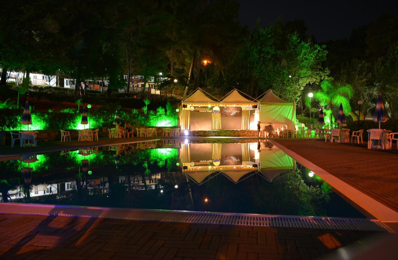 Camping Villaggio Internazionale San Menaio Exterior foto